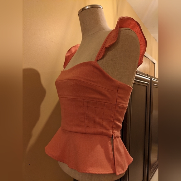 XS bcbg maxazria Salmon color corset top - Picture 5 of 10